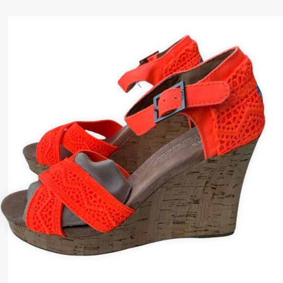 Toms Neon Orange Wedges Size 6 - Picture 5 of 7